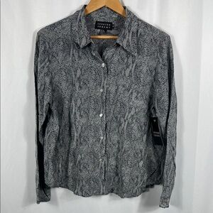 Vintage 90’s Spencer Jeremy Women’s Silk Blouse 14 Animal Fad Pocket New Tags